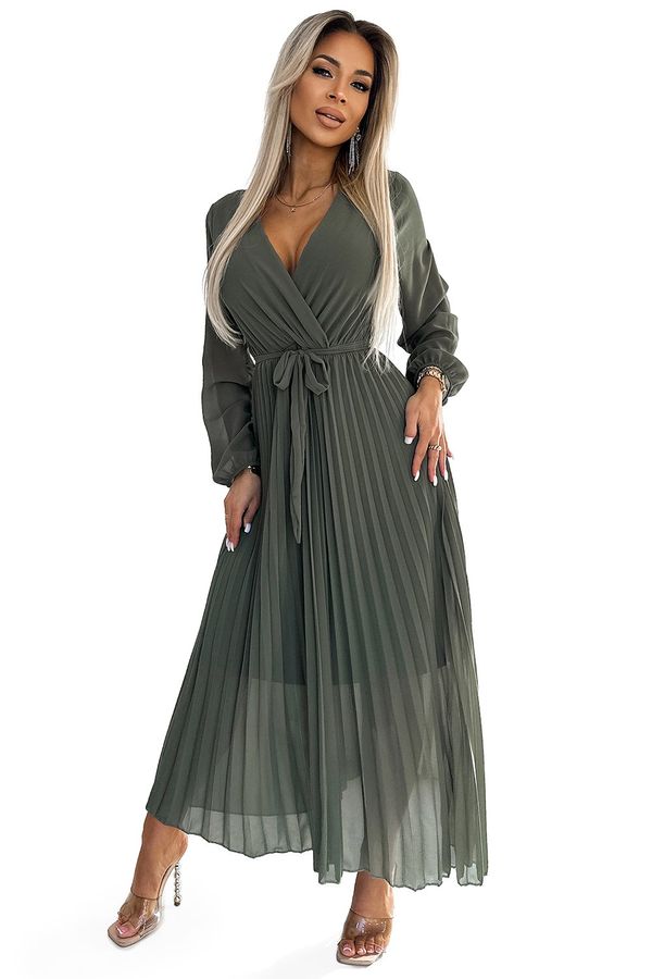 NUMOCO Numoco pleated chiffon dress with neckline, long sleeves and belt