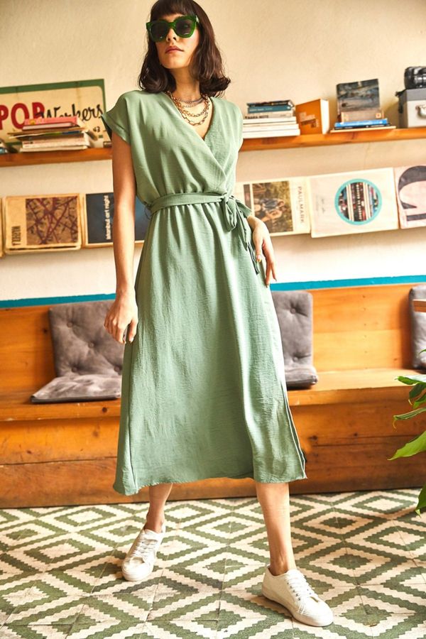 Olalook Olalook Women's Almond Green Double Breasted Belted Slit Woven Dress