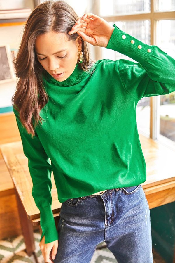 Olalook Olalook Women's Grass Green Cuff Slit Buttoned Turtleneck Knitwear Sweater