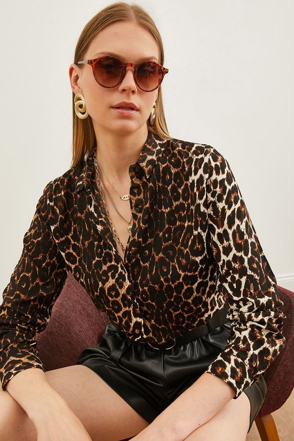 Olalook Olalook Women's Leopard Dark Coffee Patterned Woven Viscose Shirt