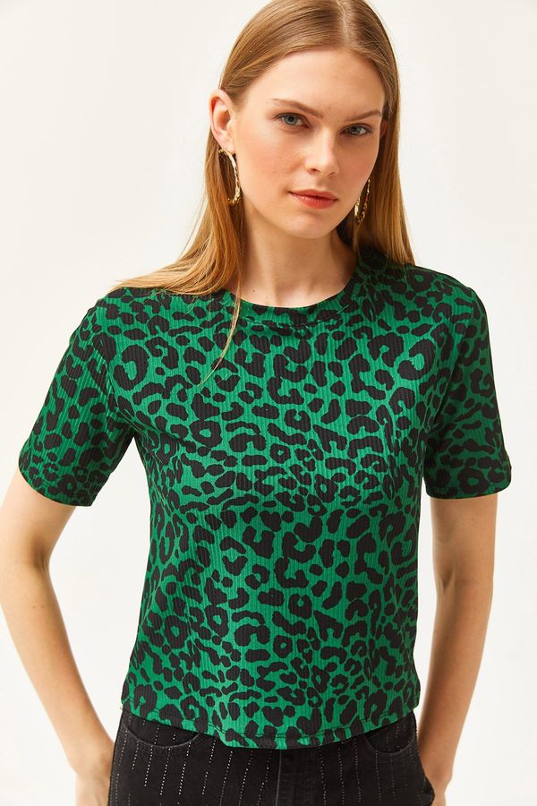 Olalook Olalook Women's Leopard Emerald Green Ribbed Crop Knitted T-Shirt