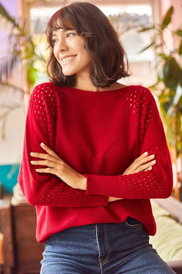 Olalook Olalook Women's Red Openwork Bat Oversize Knitwear Sweater