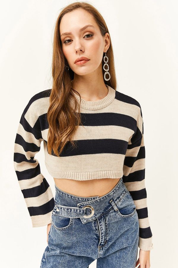 Olalook Olalook Women's Stone Spanish Sleeve Striped Crop Knitwear Sweater