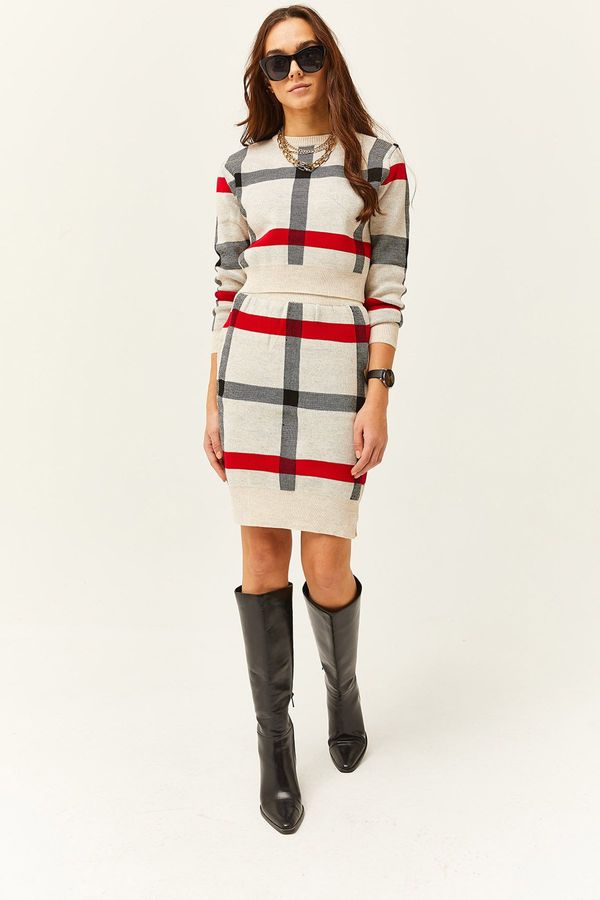 Olalook Olalook Women's Stone Top Crop Sweater Bottom Slit Skirt Suit