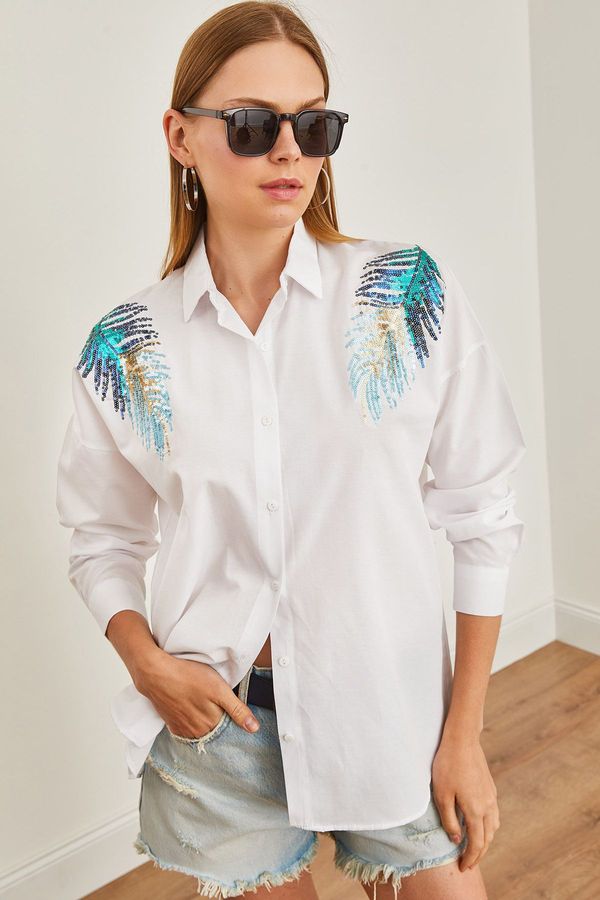 Olalook Olalook Women's White Leaf Sequin Detailed Woven Shirt