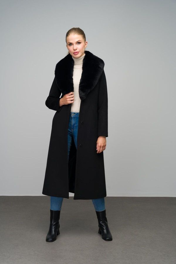 Olcay Olcay Detachable Fur Collar Snap Closure Mid-Length Coat BLACK 3066