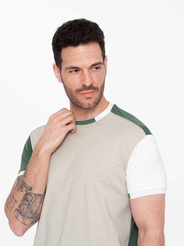 Ombre Ombre Men's t-shirt with elastane with colored sleeves - green