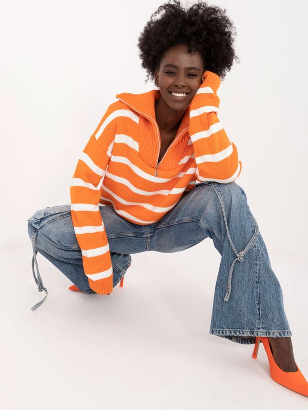 Fashionhunters Orange women's sweater with collar