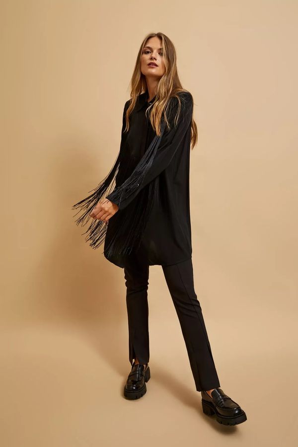 Moodo Oversize shirt with fringe