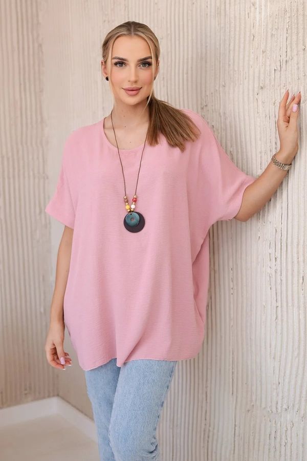 Kesi Oversized blouse with pendant in dark pink color