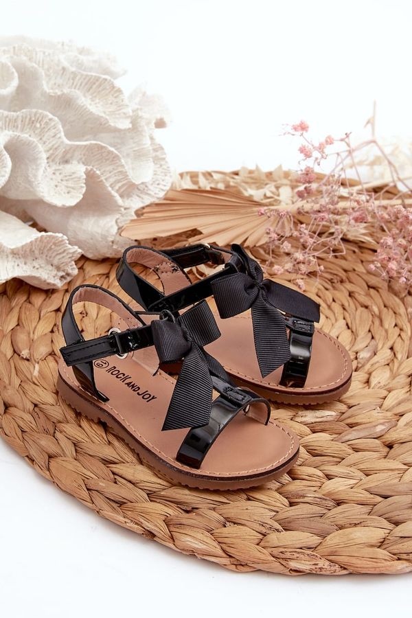 Kesi Patent leather children's sandals with Velcro bow, Black Joratia