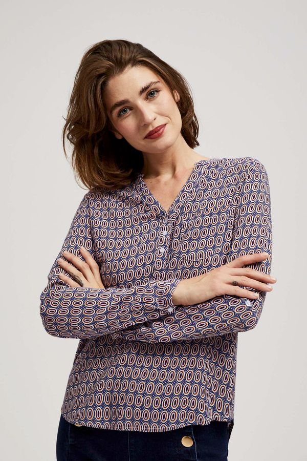 Moodo Patterned V-neck shirt