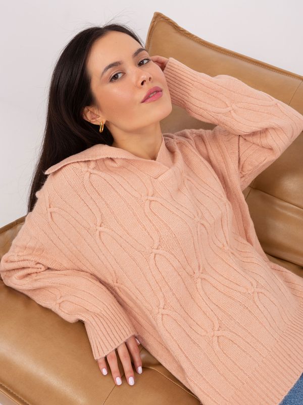 Fashionhunters Peach sweater with cables and collar