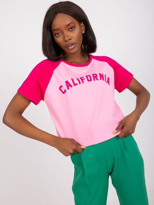 Fashionhunters Pink and fuchsia short cotton T-shirt with inscription