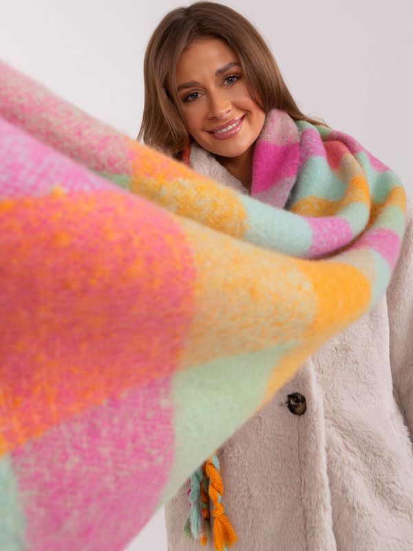 Fashionhunters Pink and mint warm women's scarf