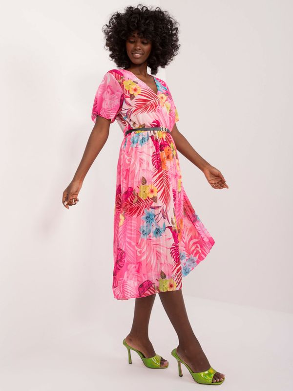 Fashionhunters Pink patterned dress with short sleeves
