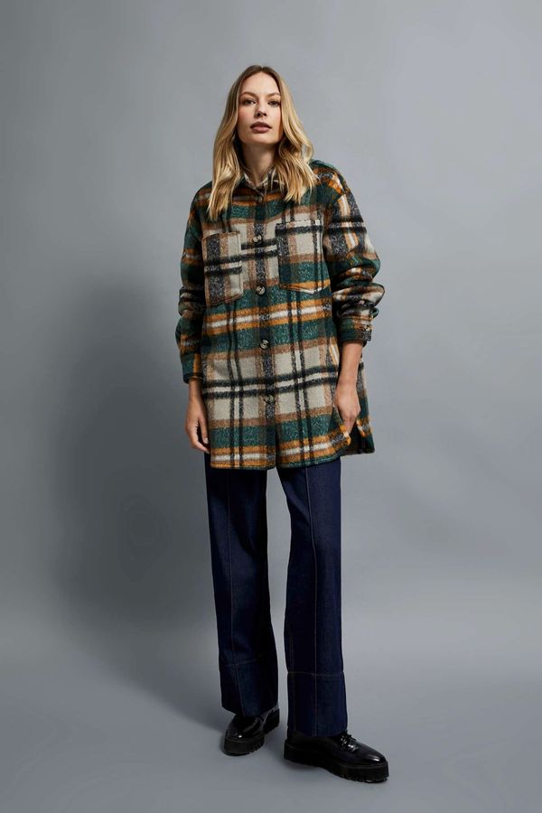 Moodo Plaid shirt jacket