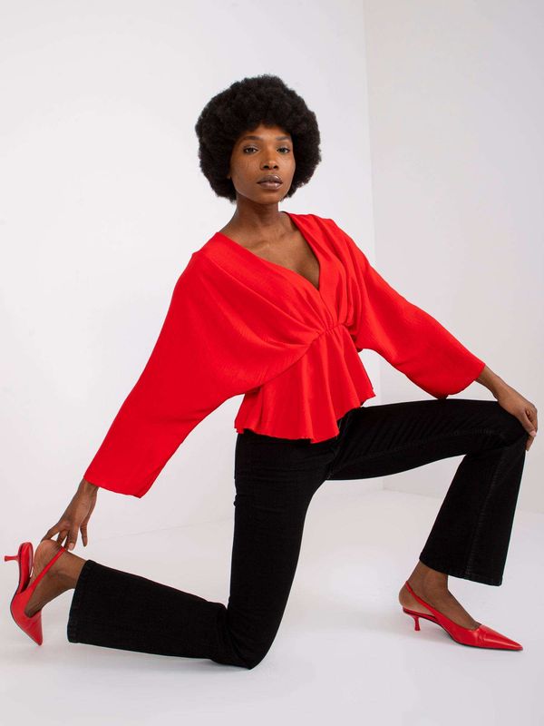 Fashionhunters Red Raquela blouse with long sleeves and V-neck