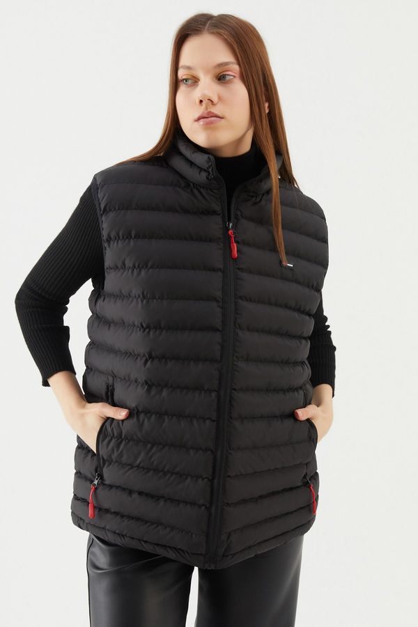 River Club River Club Women's Lined Water And Windproof Regular Fit Black Puffer Vest