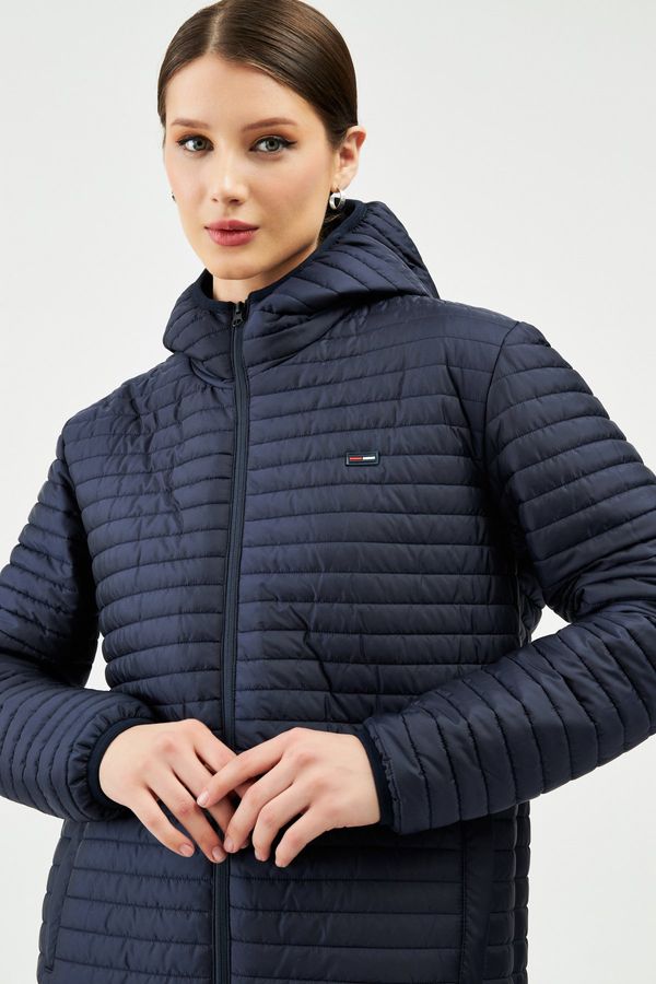 River Club River Club Women's Navy Blue Hooded Lined Water And Windproof Coat.