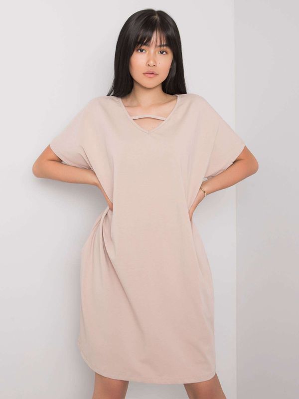 Fashionhunters RUE PARIS Beige oversized dress