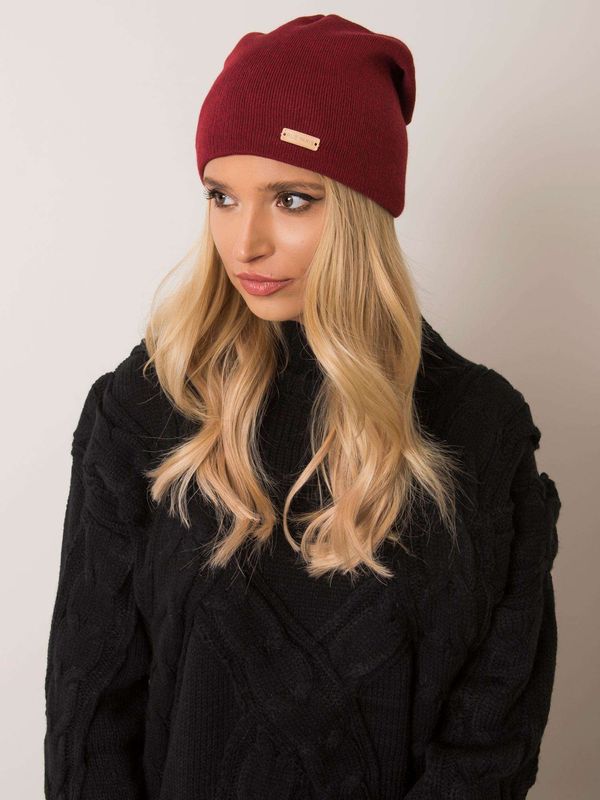 Fashionhunters RUE PARIS Plain burgundy beanie