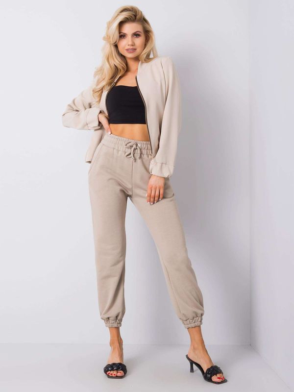 Fashionhunters RUE PARIS Women's Beige Jogger Pants