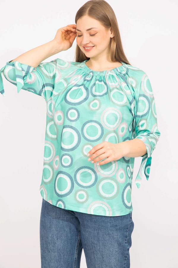 Şans Şans Women's Green Plus Size Blouse with an Elastic Collar and Lace-Up Sleeves