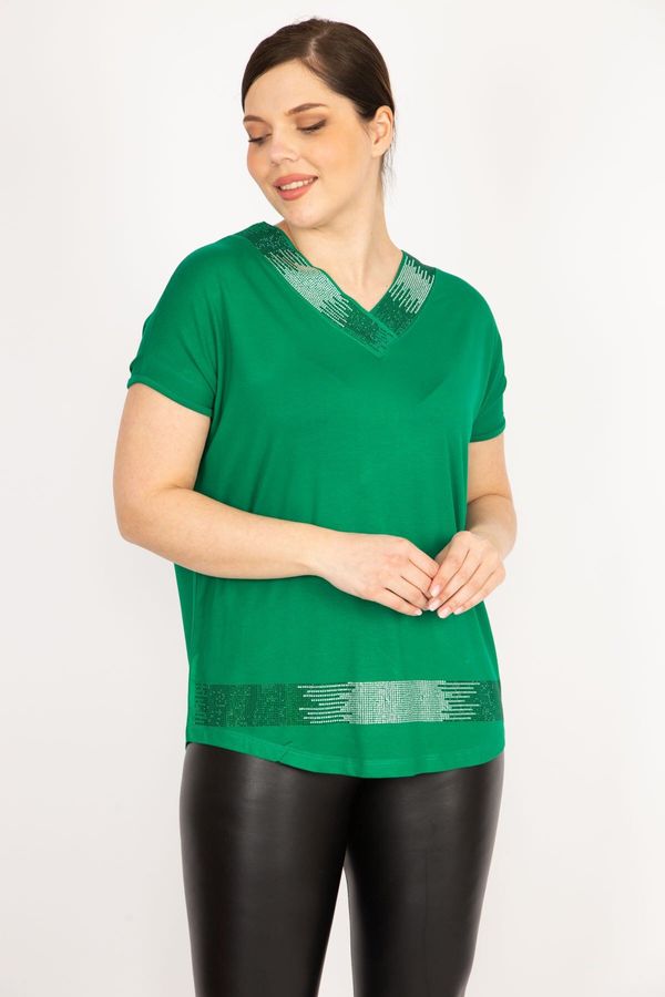 Şans Şans Women's Green Plus Size Collar And Hem Stone Detailed V-Neck Blouse