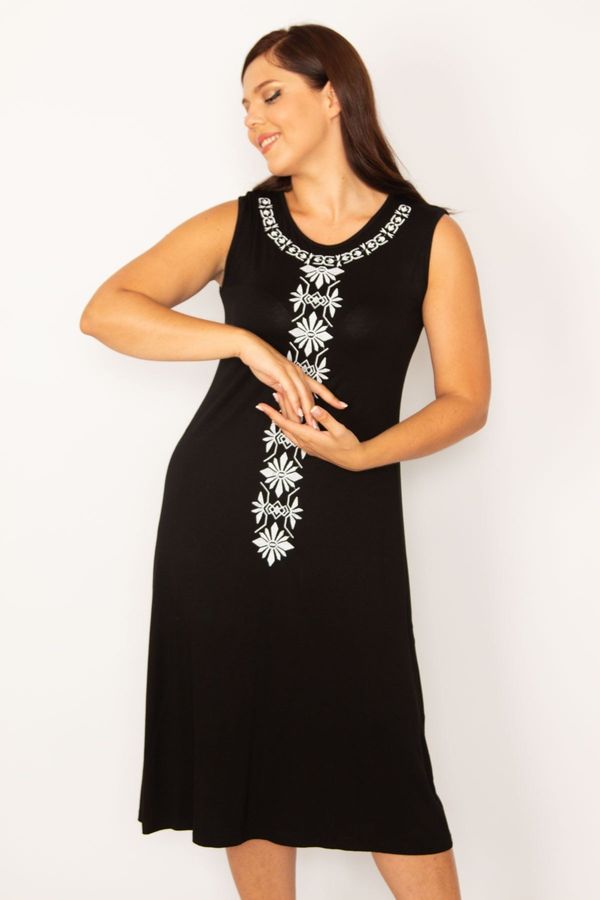 Şans Şans Women's Large Size Black Embroidered Sleeveless Viscose Dress