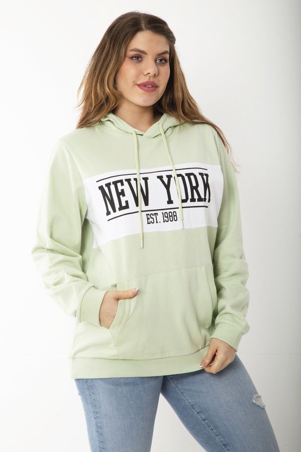 Şans Şans Women's Large Size Green Sweatshirt with Charcoal Print and Hood Detail and Kangaroo Pocket