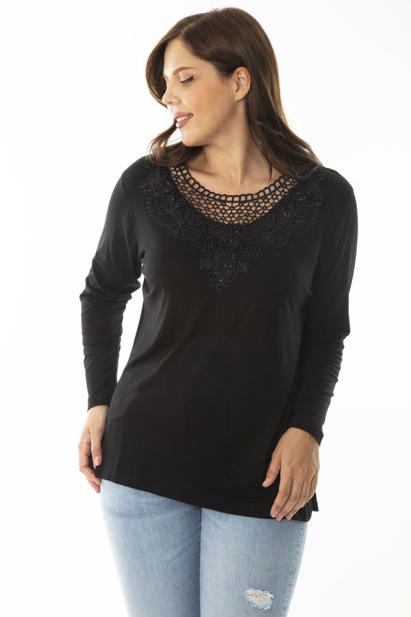 Şans Şans Women's Plus Size Black Blouse with Lace Detail and Long Sleeves