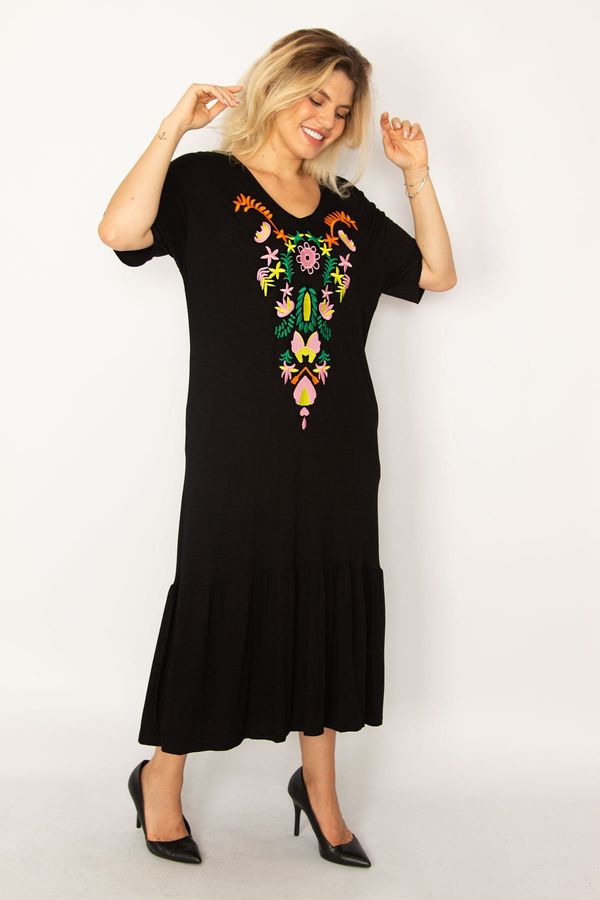 Şans Şans Women's Plus Size Black Embroidery Detailed Dress with Tiered Hem, Side Pockets and Pockets