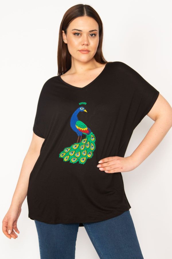 Şans Şans Women's Plus Size Black Embroidery Detailed V-neck Low-Sleeve Blouse