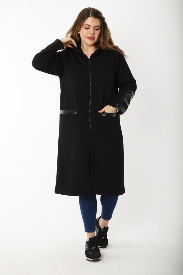 Şans Şans Women's Plus Size Black Front Zippered Hooded Unlined Faux Leather Garnish Coat