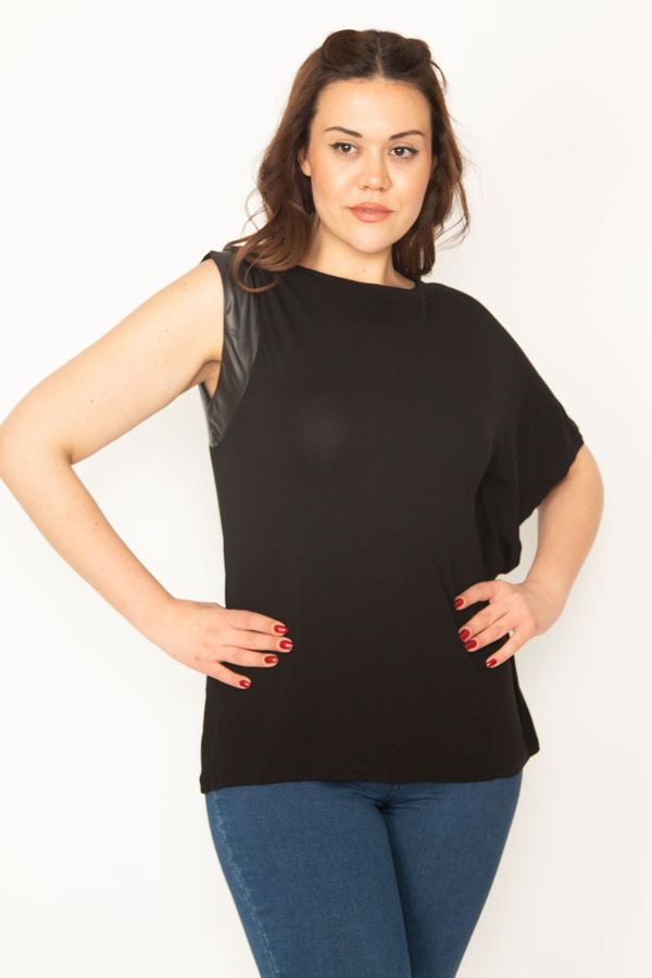 Şans Şans Women's Plus Size Black Single Sleeve Faux Leather Detailed Low Sleeve Blouse
