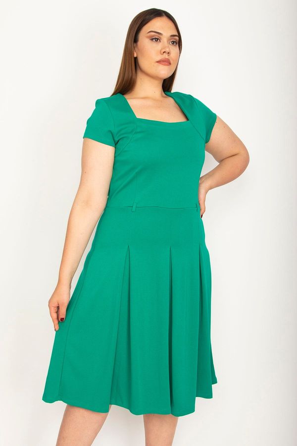 Şans Şans Women's Plus Size Green Square Collar Pleated Dress