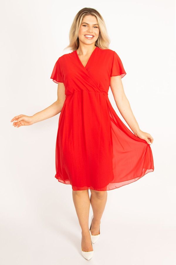 Şans Şans Women's Plus Size Red Chiffon Dress With Wrapover Collar, Lined