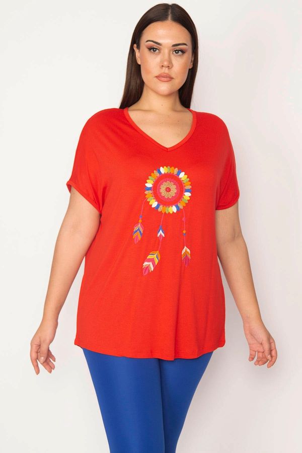 Şans Şans Women's Plus Size Red Embroidery Detailed V-neck Low-Sleeve Blouse