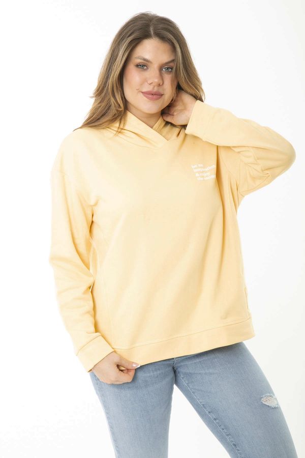 Şans Şans Women's Plus Size Yellow Two Thread Hooded Sweatshirt with Back And Chest Print