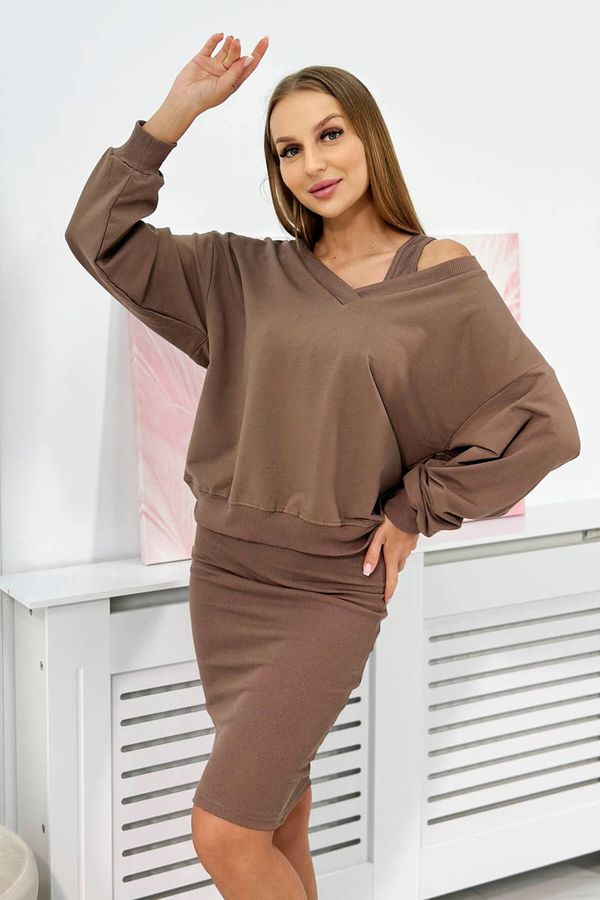 Kesi Set blouse + ribbed mocha dress