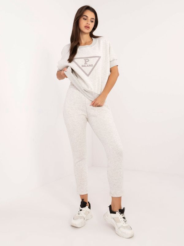 My Red Lips Set-EM-KMPL-786.30-light grey