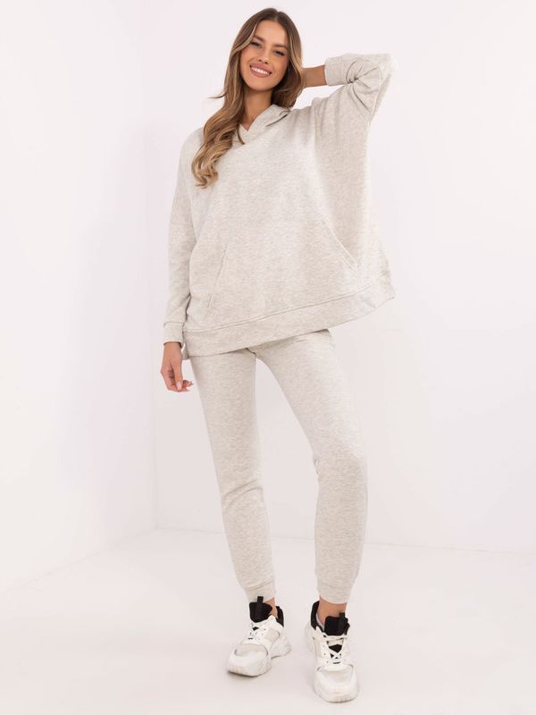 My Red Lips Set-EM-KMPL-861.48-light grey