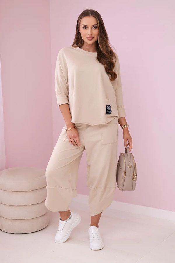 Kesi Set of cotton sweatshirt and trousers in beige