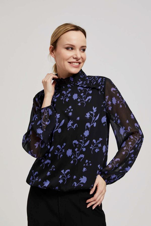 Moodo Shirt with floral pattern