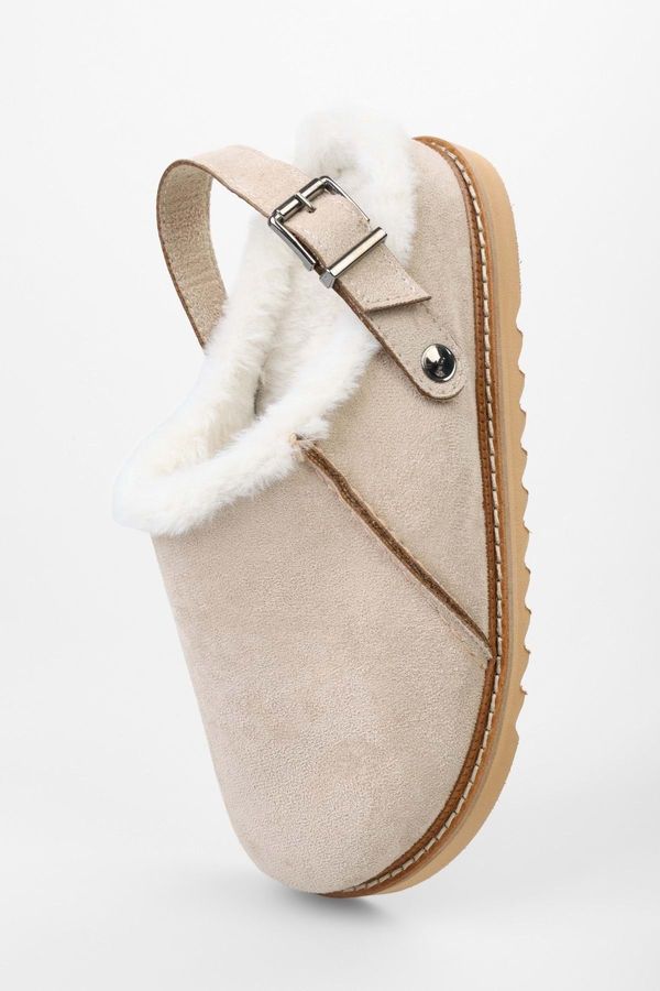 Shoeberry Shoeberry Women's Saboi Beige Suede Furry Flat Slippers