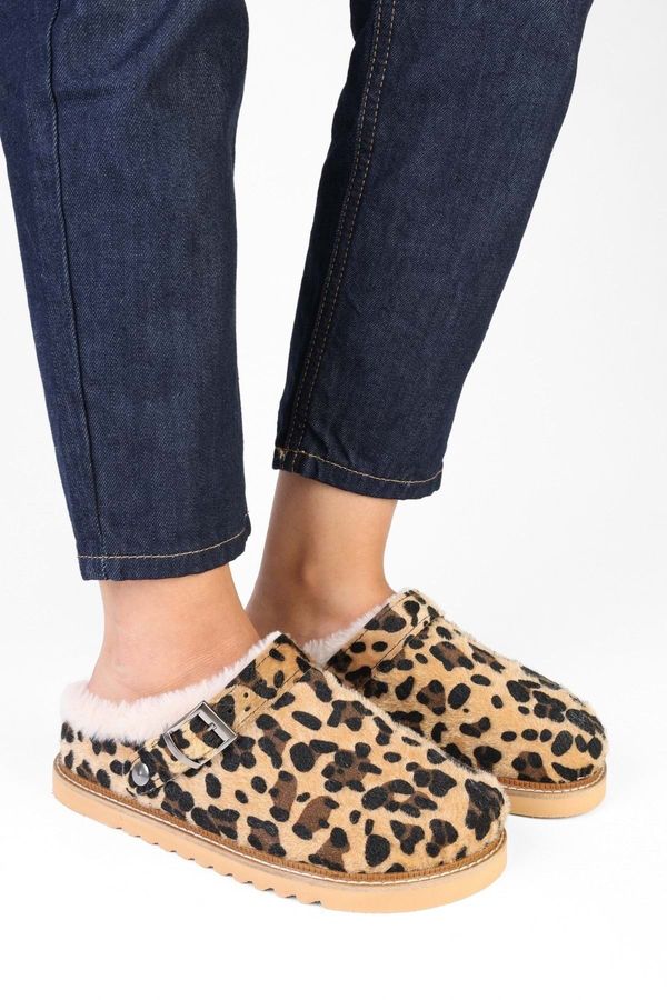 Shoeberry Shoeberry Women's Saboi Leopard Patterned Suede Flat Slippers with Fur Inside