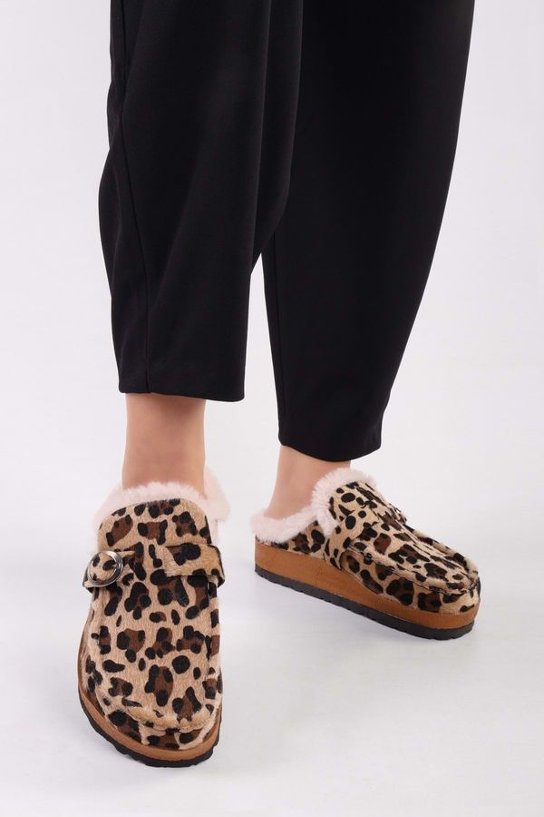 Shoeberry Shoeberry Women's Softie Leopard Suede Pile Flat Slippers