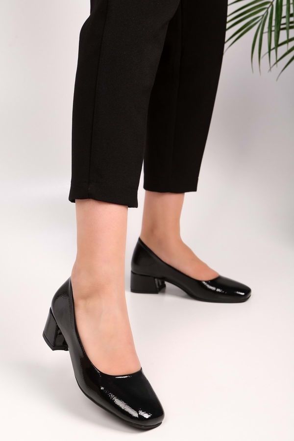 Shoeberry Shoeberry Women's Sune Black Patent Leather Heeled Shoes