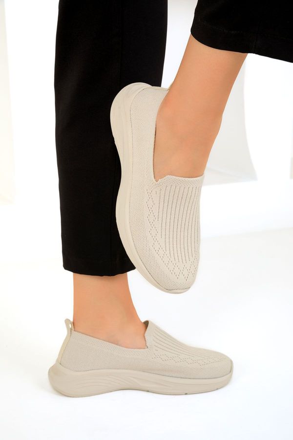 Soho Soho Beige Women's Sneakers 19452